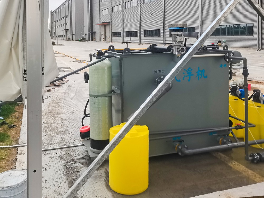 洗車店小型污水處理設(shè)備：低成本、易操作解決方案